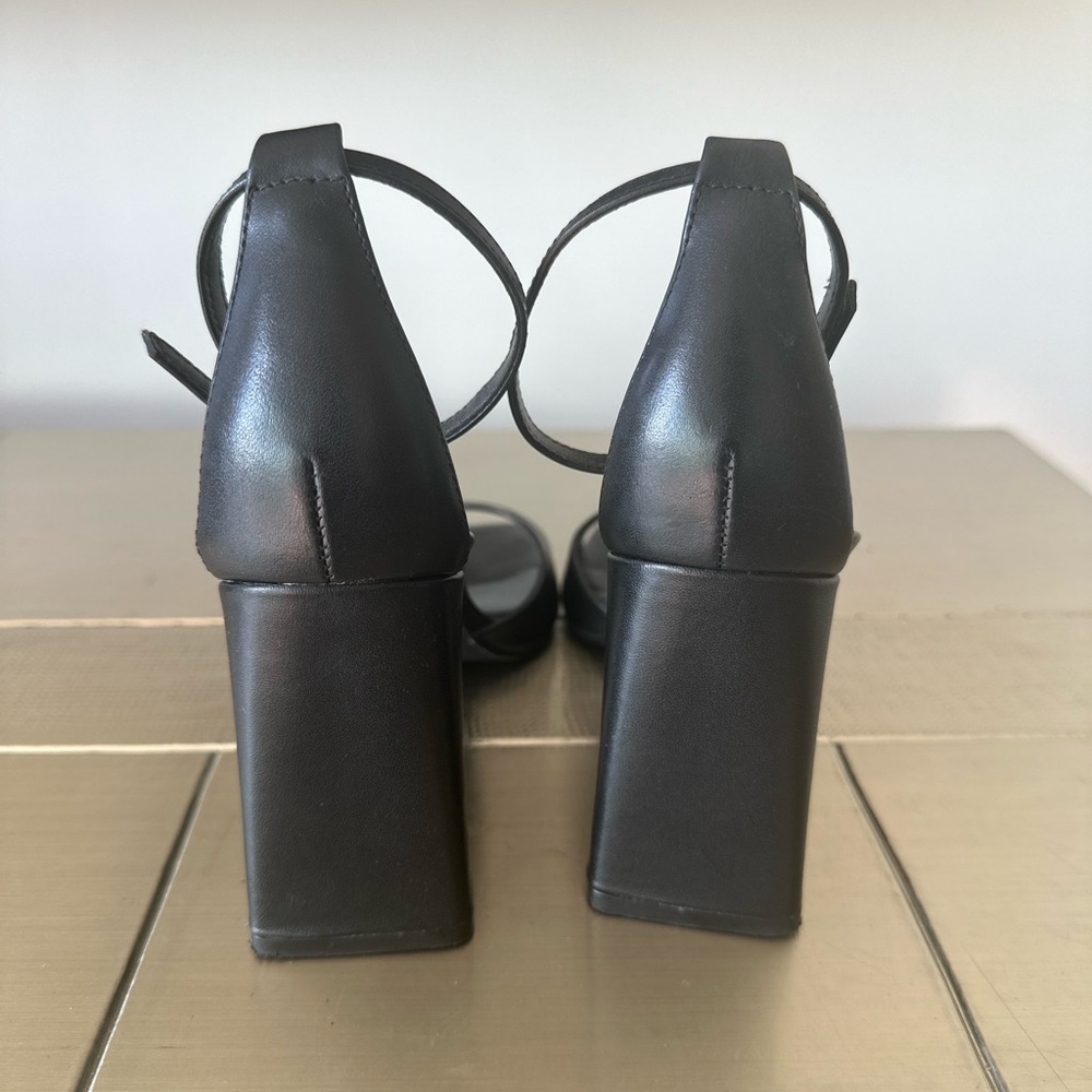 STEVE MADDEN margot black leather heel with ankle strap & block heels — size 7.5 - Picture 4 of 11